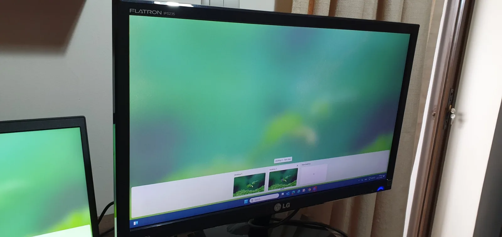 Monitor LG 23,5 ιντσών IPS235V-BN